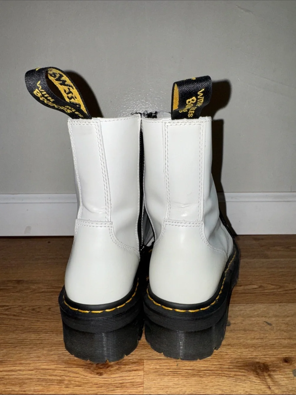 Dr. Martens classic dr